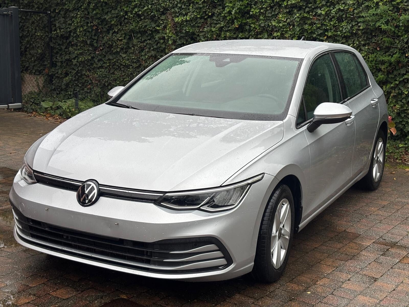 Volkswagen Golf 1.5 TSI Life Business