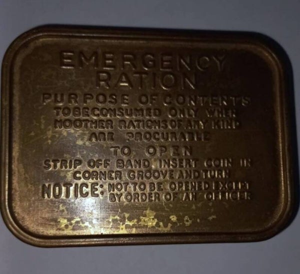 Boite de ration de survie "Emergency Ration" anglais ww2