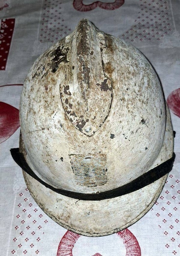 Casque Adrian modéle 1926 blanc DP infirmier / services de secours ww2