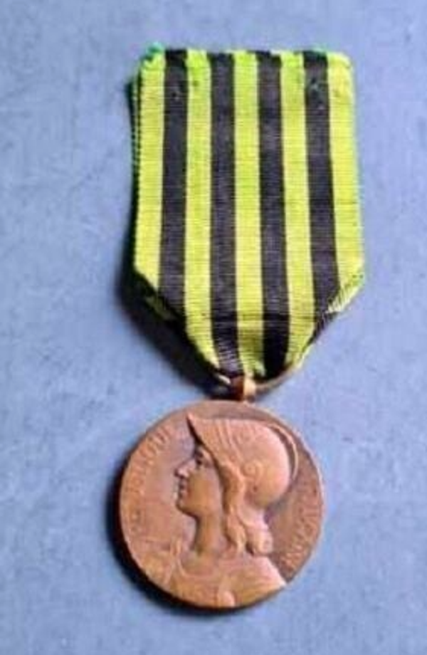 MEDAILLE COMMEMORATIVE GUERRE 1870 1871