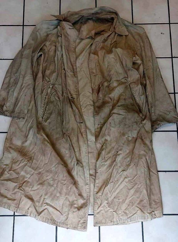 Imperméable français indo/algérie