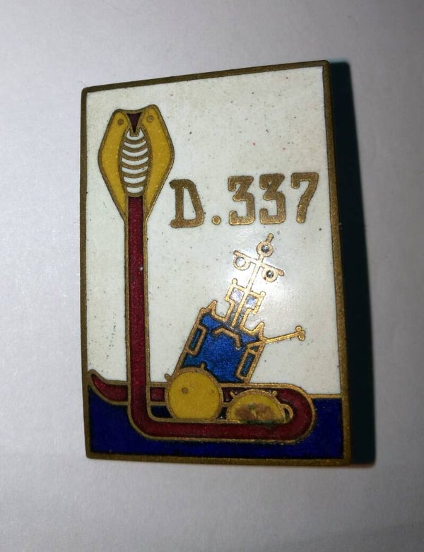 insigne marine Dragueur de mine D337 MARJOLAINE Augis Lyon