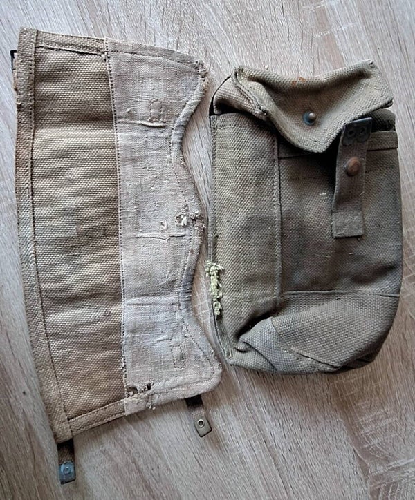 lot anglais Pouch Sten + guêtre BEF ww2