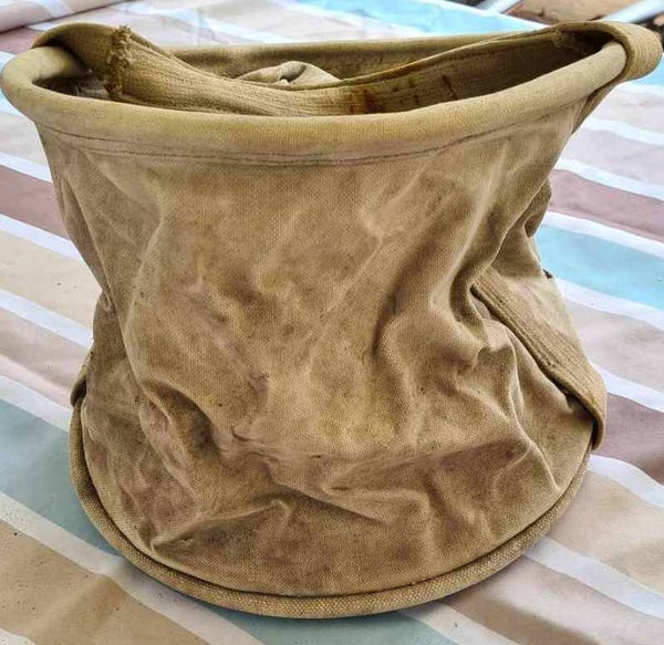 Seau à eau US ww2 "Bucket Watering Canvas"