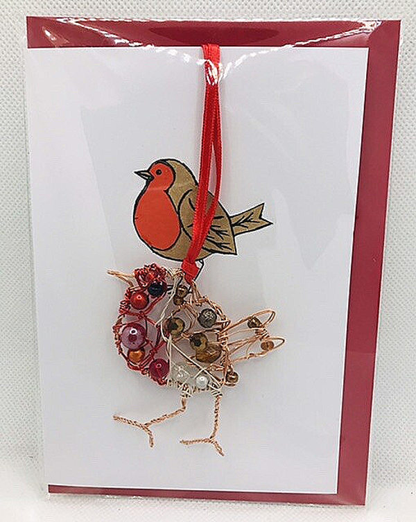 Robin Card with detachable Robin decoration.