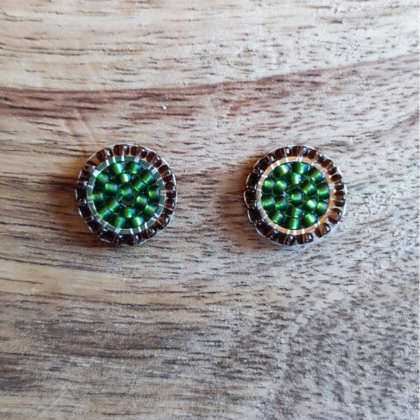Perlenstecker / grün - braun / Ohrstecker Edelstahl