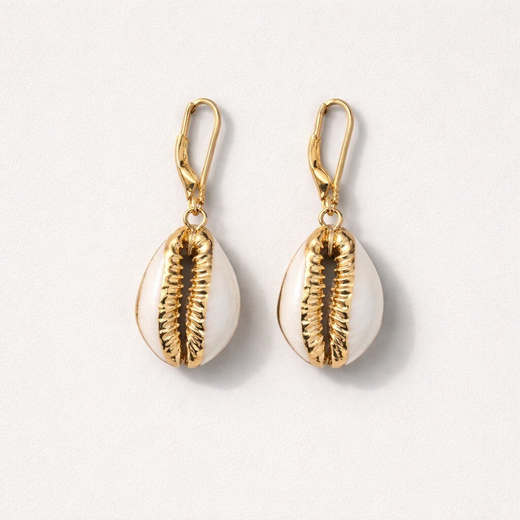 Boucles d’oreilles coquillages nacré doré
