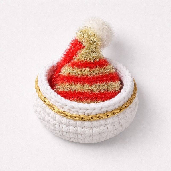 Corbeille Noël blanc et dorée 3 Tawashis