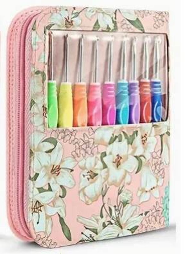 Kit crochet 60 pièces et trousse rose fleurie