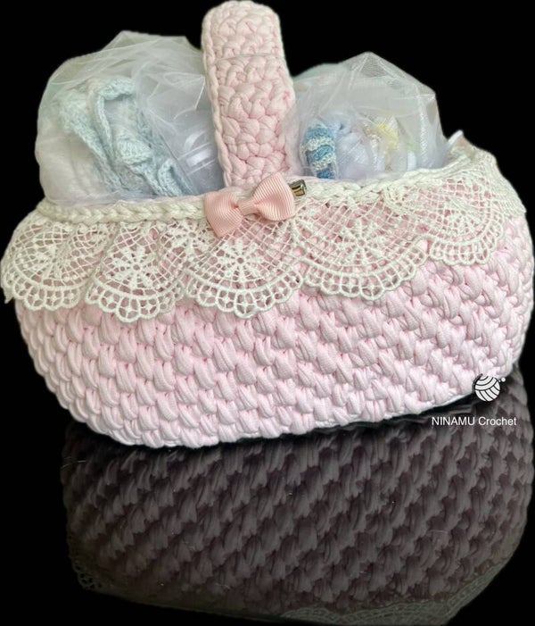 Corbeille nurserie rose