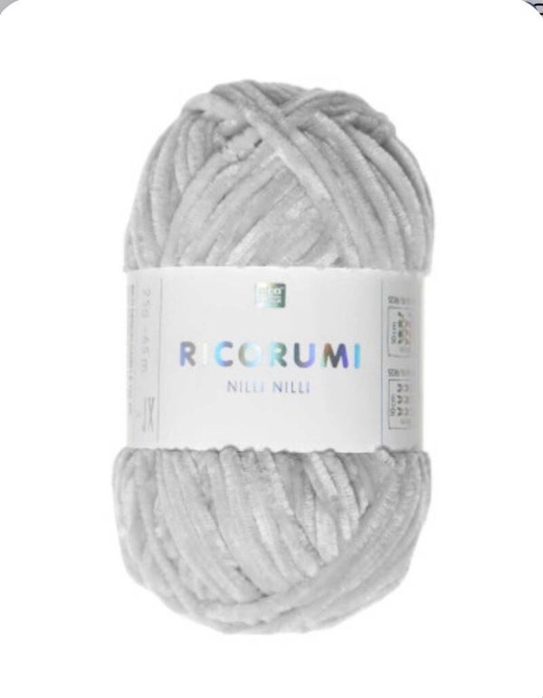 Fil chenille RICORUMI NILLI NILLI gris argent ( mini pelote 25 g)