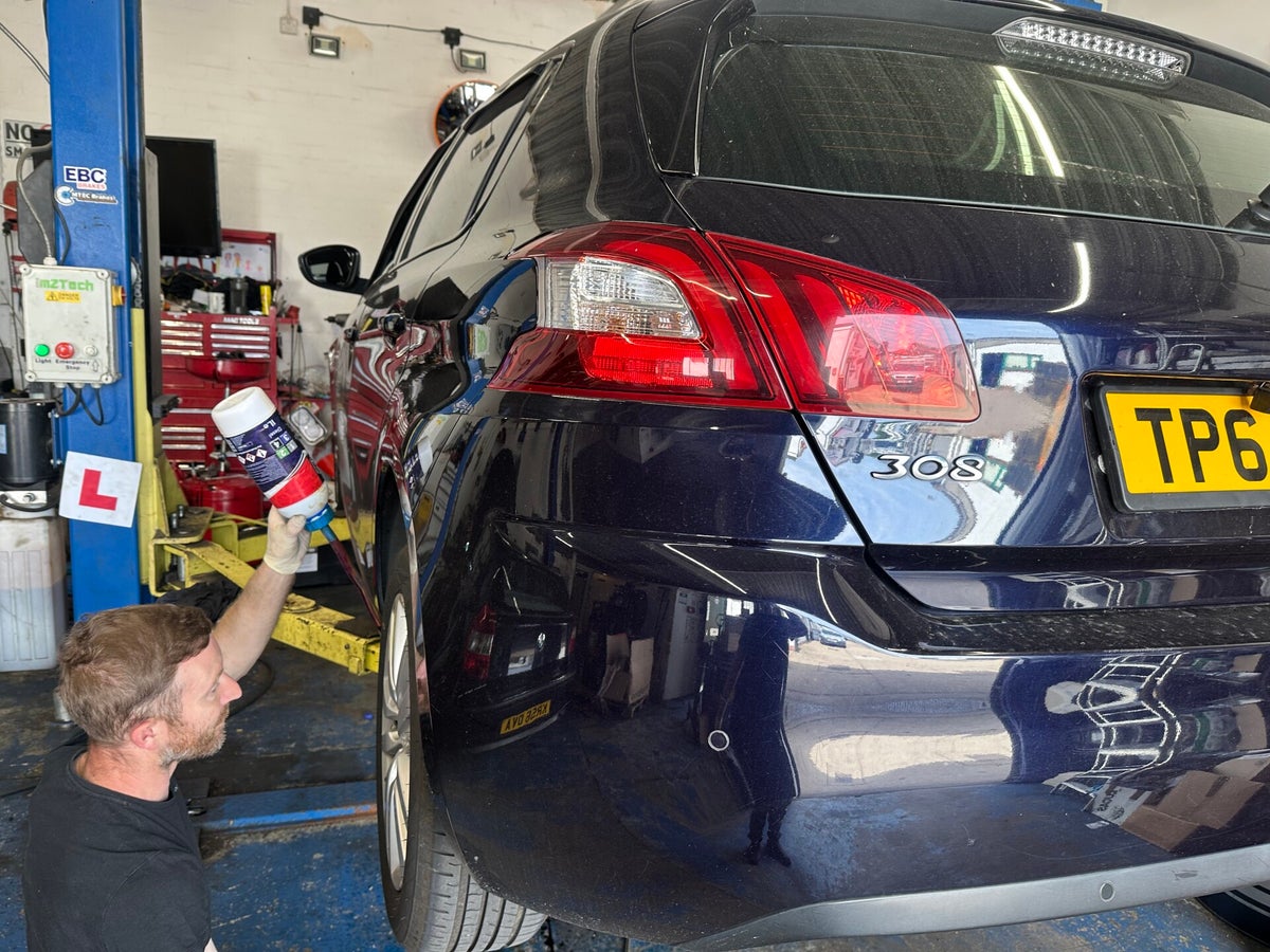 DPF Additive Low? What the ‘Engine Fault’ Warning Means on Peugeot ...