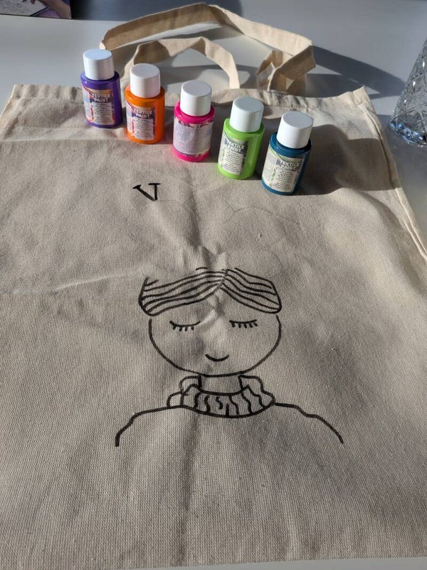 Textiel beschilderen zaterdag 16 mei  (6-15 jaar)