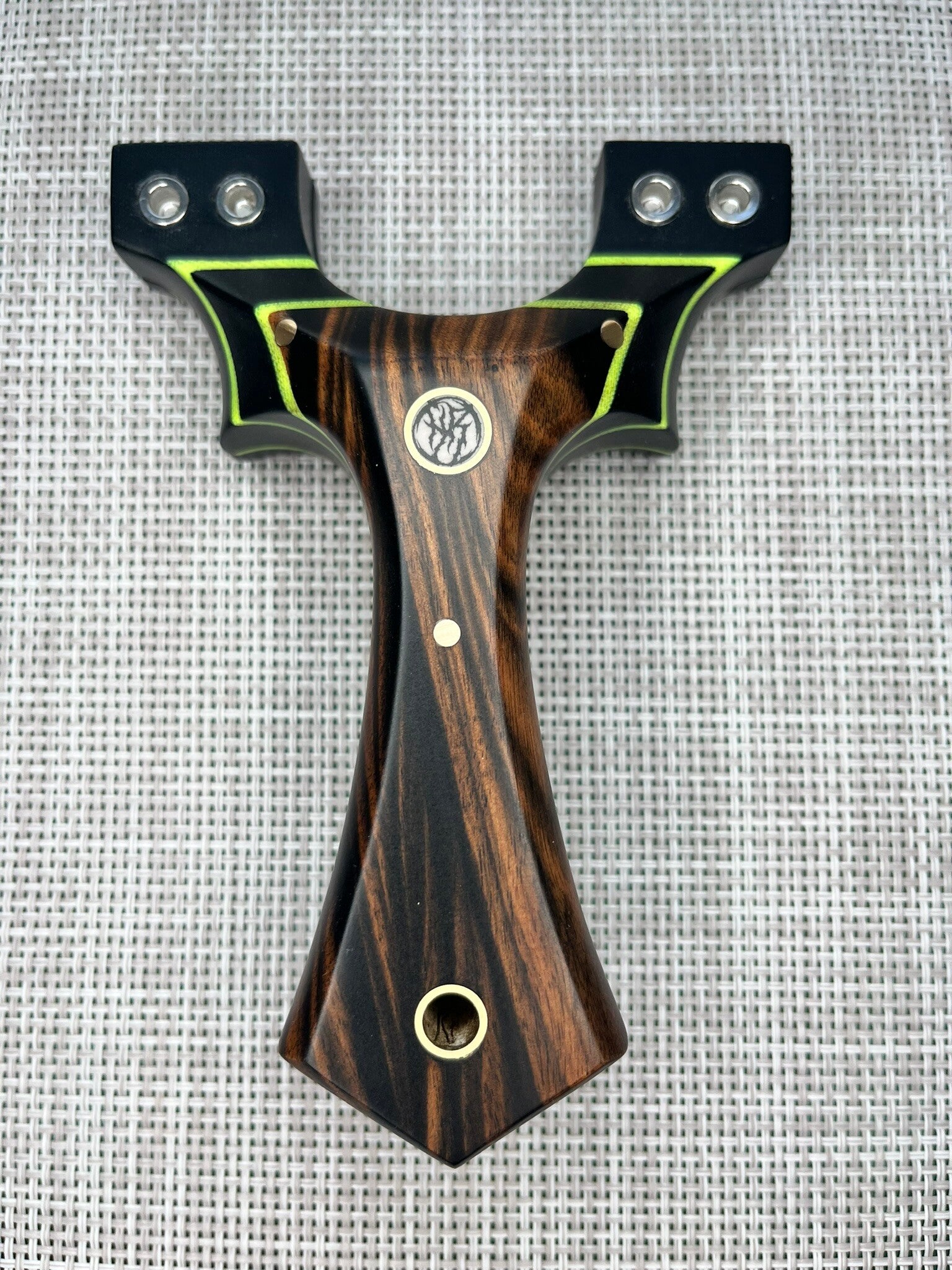 SPARTAN Custom Slingshot OTT. 90mm.