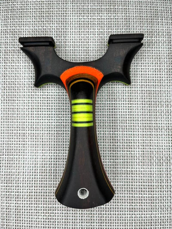 SIMBO Custom Slingshot OTT. 85mm.
