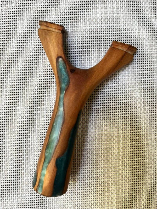 Natural Fork Custom Slingshot OTT. 85mm.