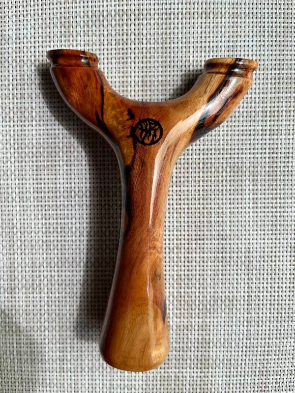 Natural Fork Custom Slingshot OTT. 90mm.