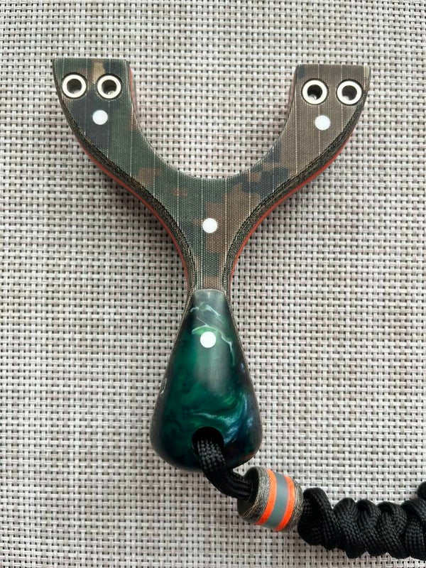 JEK REBBIT Custom Slingshot OTT. 90mm.