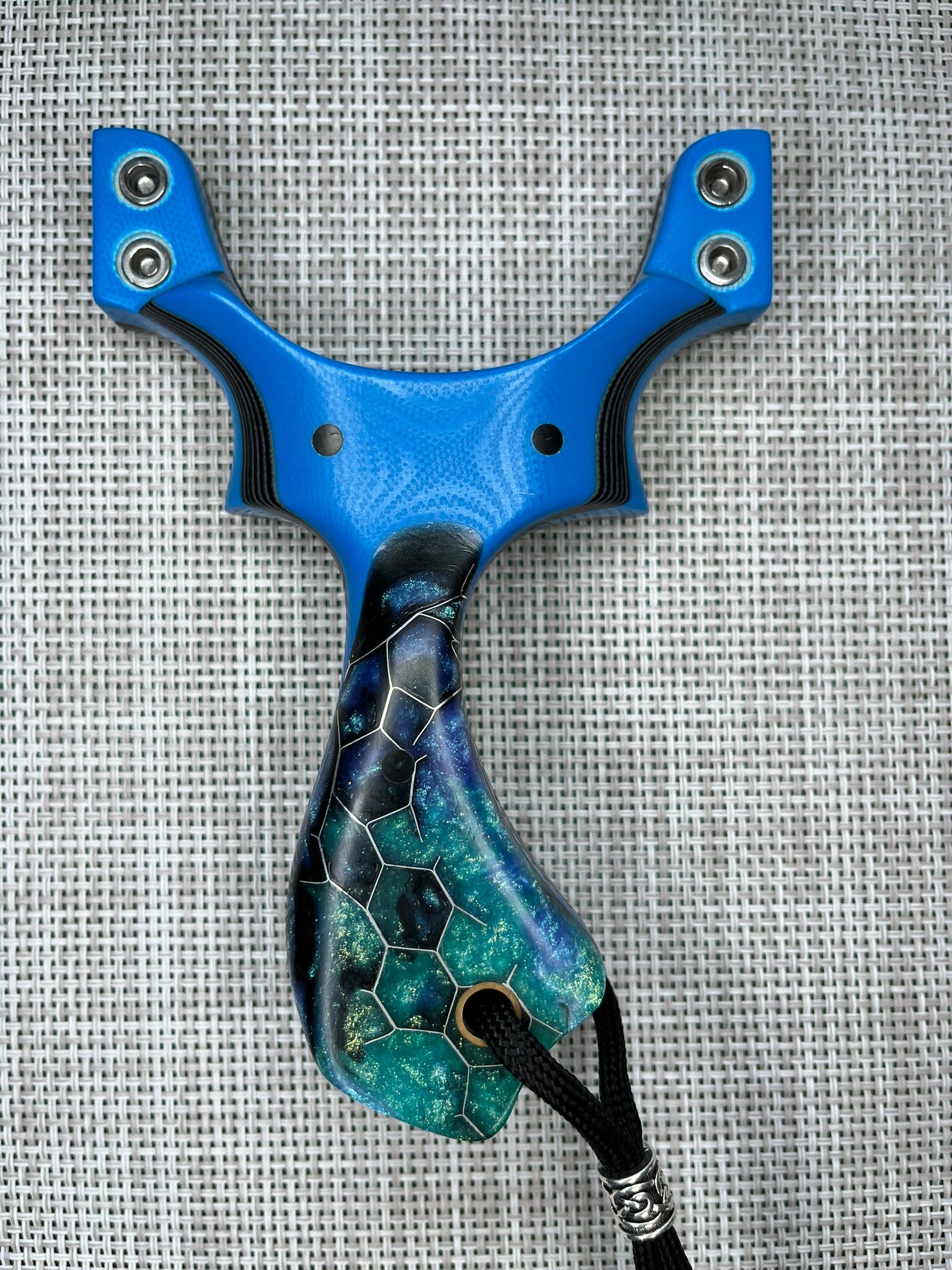 SEYMOUR Custom Slingshot TTF. Left Hand Hold. 95mm.