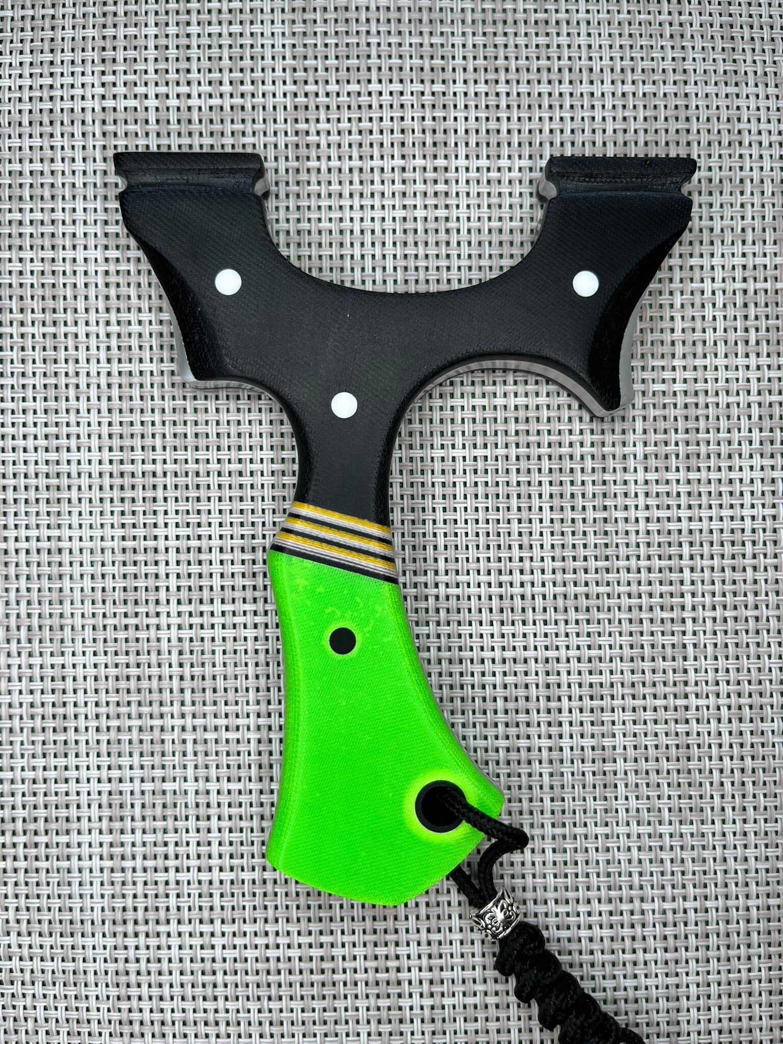 BANDITS Custom Slingshot OTT. Left Hand Hold. 90mm.