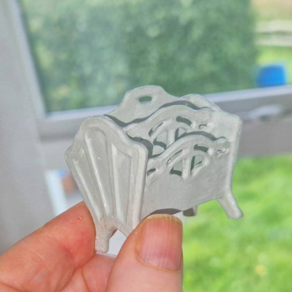 1/12 Scale Doll House Miniature Art Deco Style Mag Rack Cut File