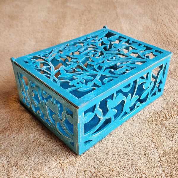 Caixa Vazada Turquesa