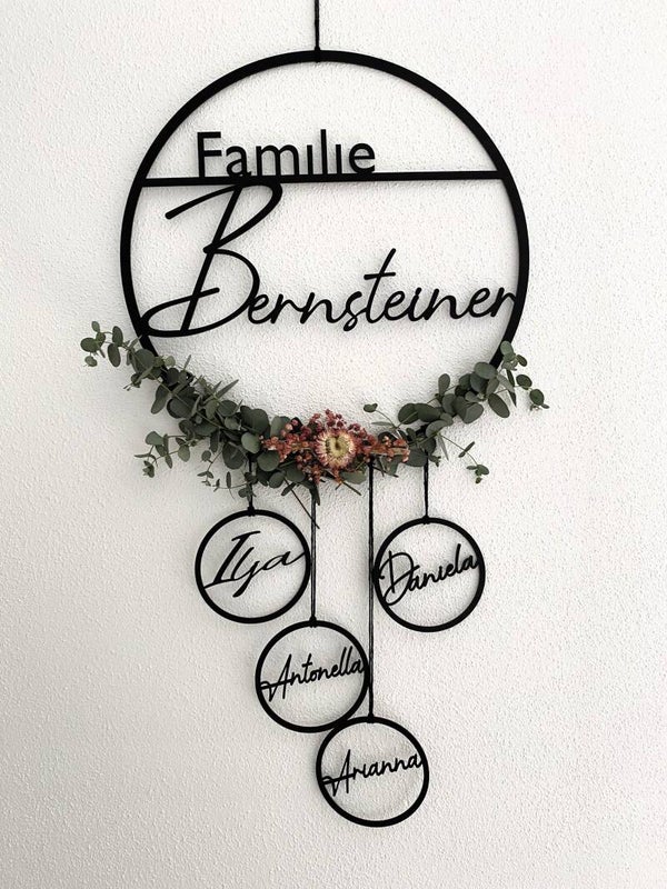 Holzkranz Loop Familiennamen mit Anhänger | kleine Loops Hochzeit*