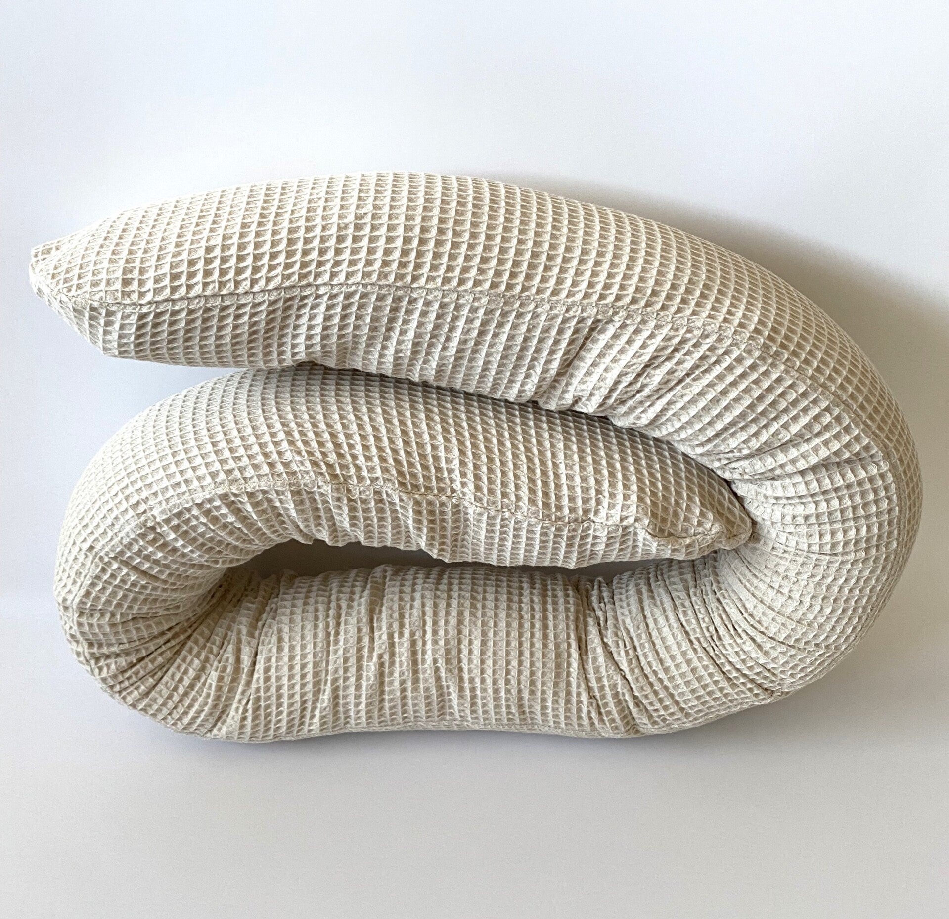 Zirbenschlange / Bettschlange / Kinderwagenschlange Waffelpiquè creme*