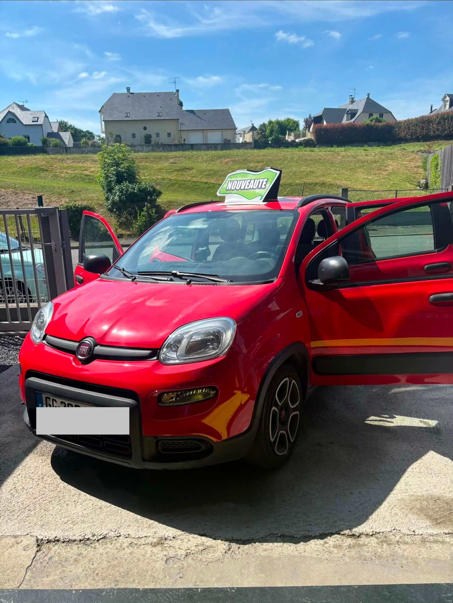 NOUVEAU FIAT PANDA 2022 SEULEMENT 35000km