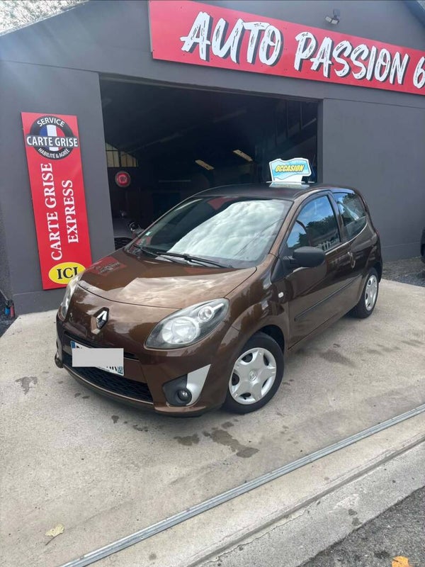 A SAISIR Renault Twingo 2010 140000KM