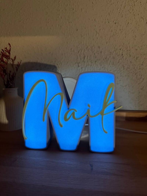 Personalisierter LED-Buchstabe mit Wunschname