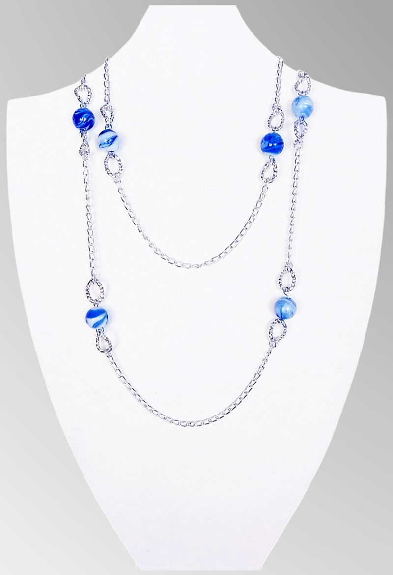 collana con perle in murano blù