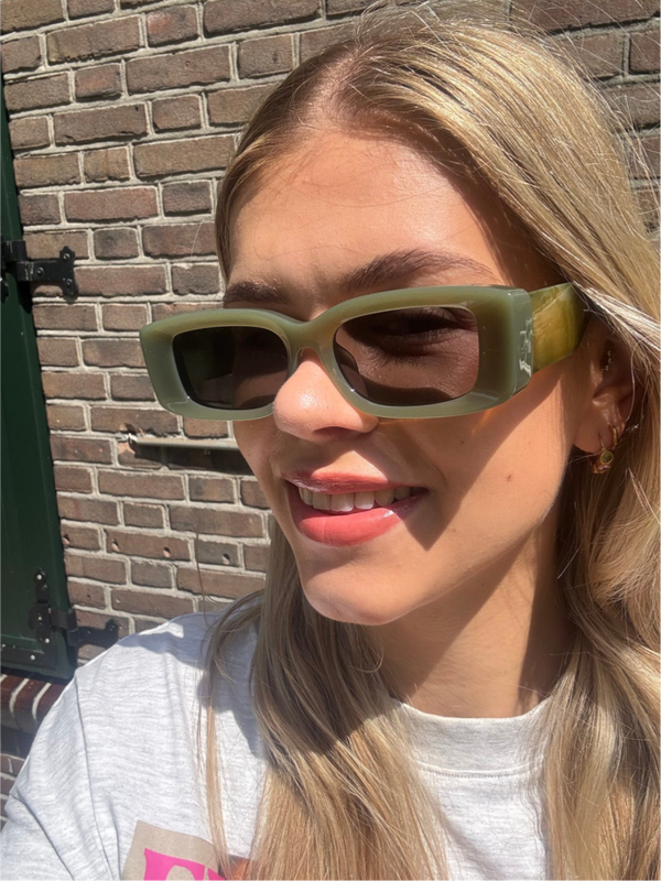 Retro zonnebril groen