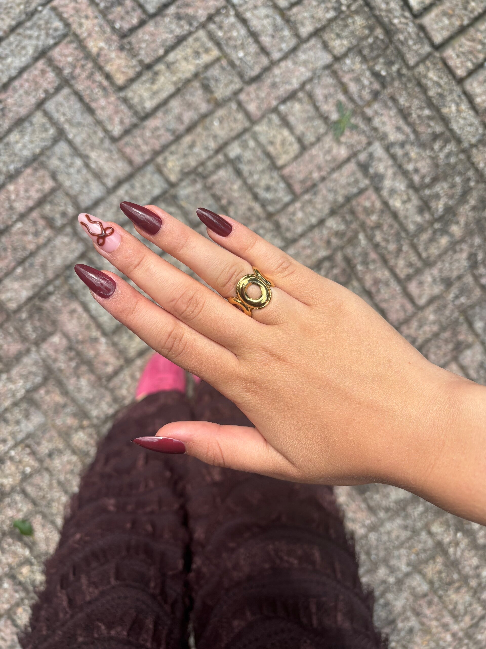 Chunky circle ring goud