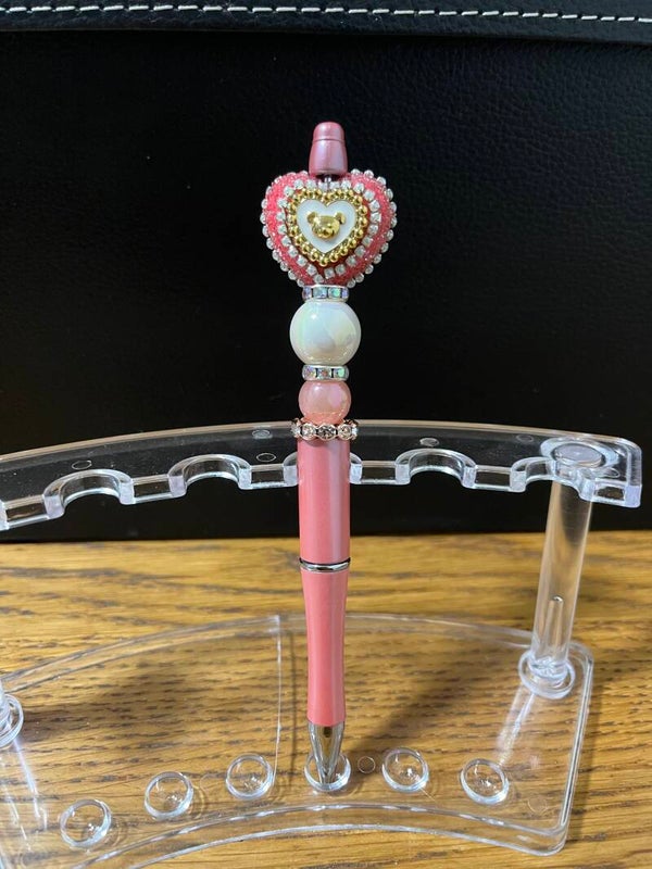 Pen 024