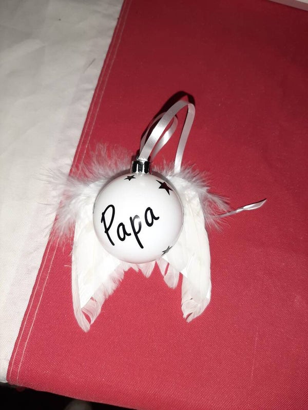 Kerstbal met engelen vleugels