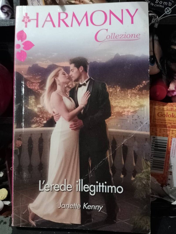 Libro romanzo rosa