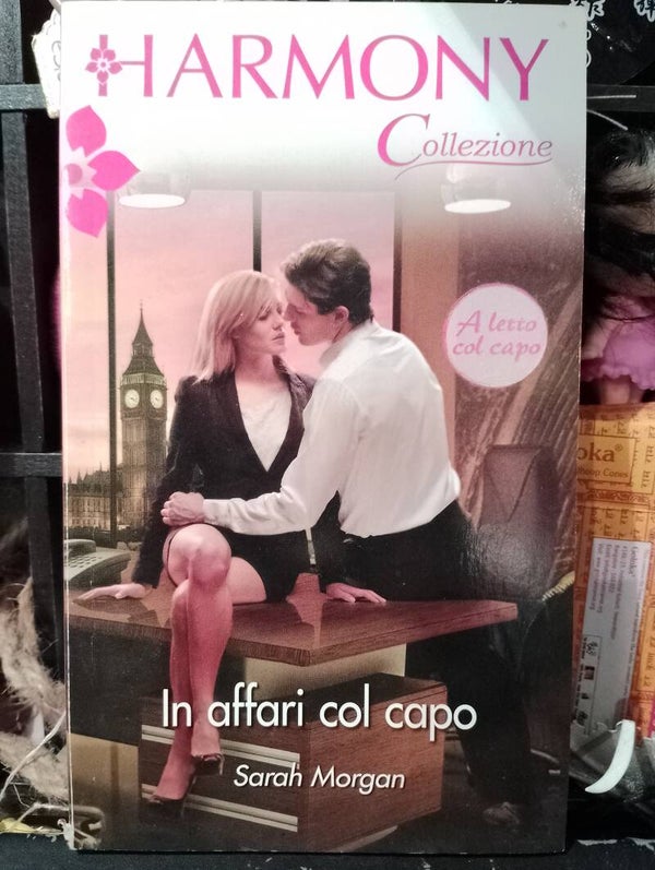Libro romanzo rosa