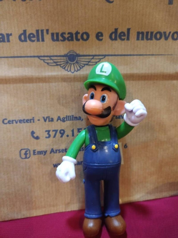 Super Mario