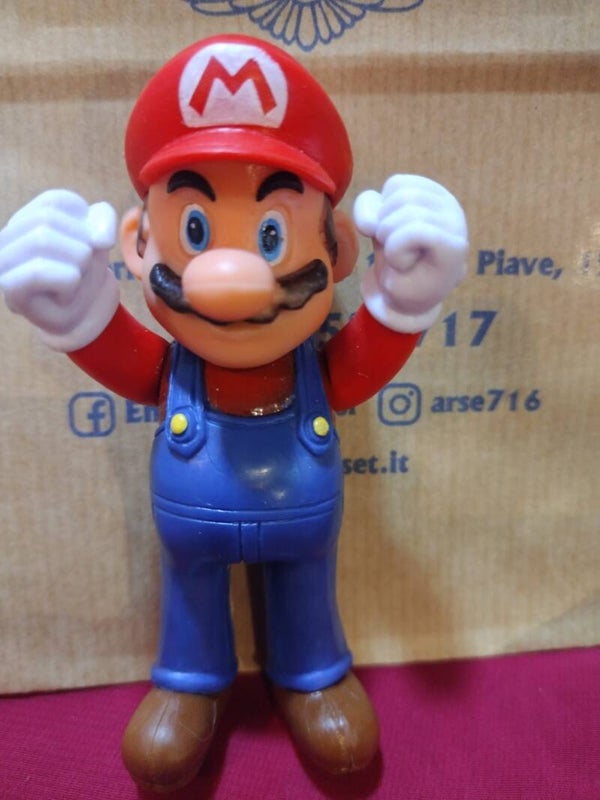 Super Mario