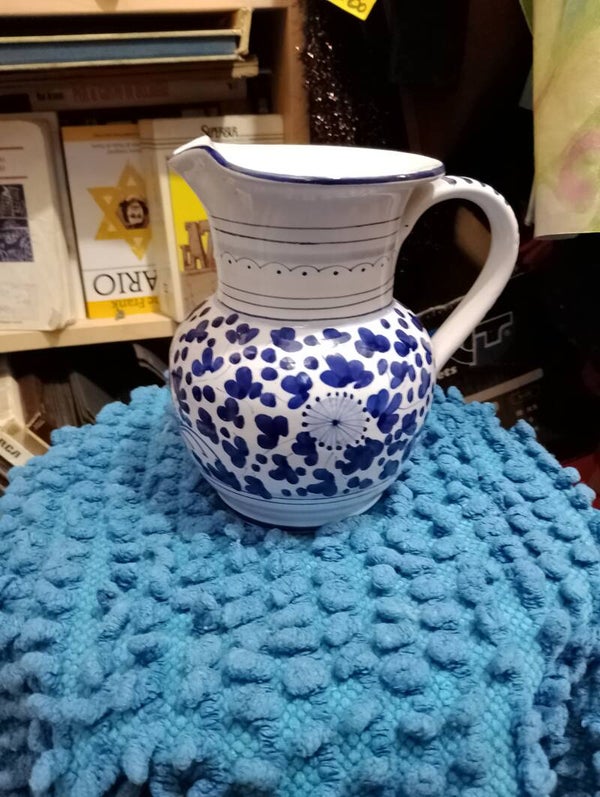 Brocca di ceramica