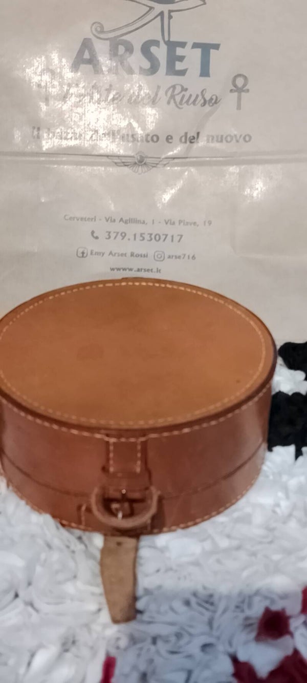 Borsa in pelle e cuoio