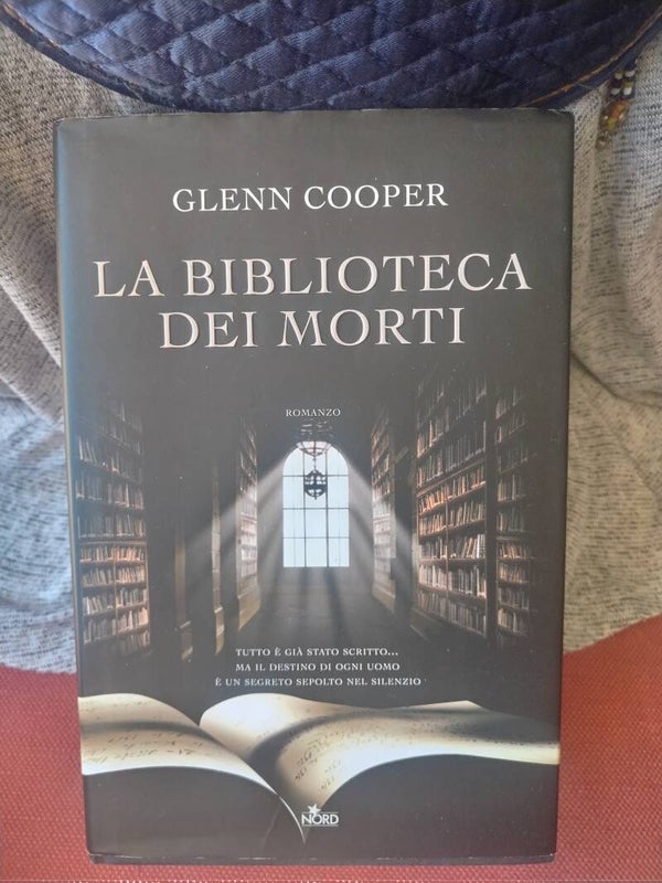 Libro romanzo