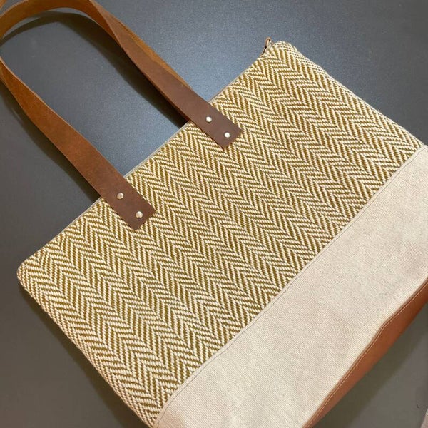 Sac doublé dans les tons beige