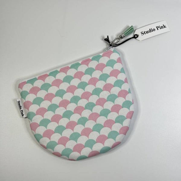 Etui Scalloped