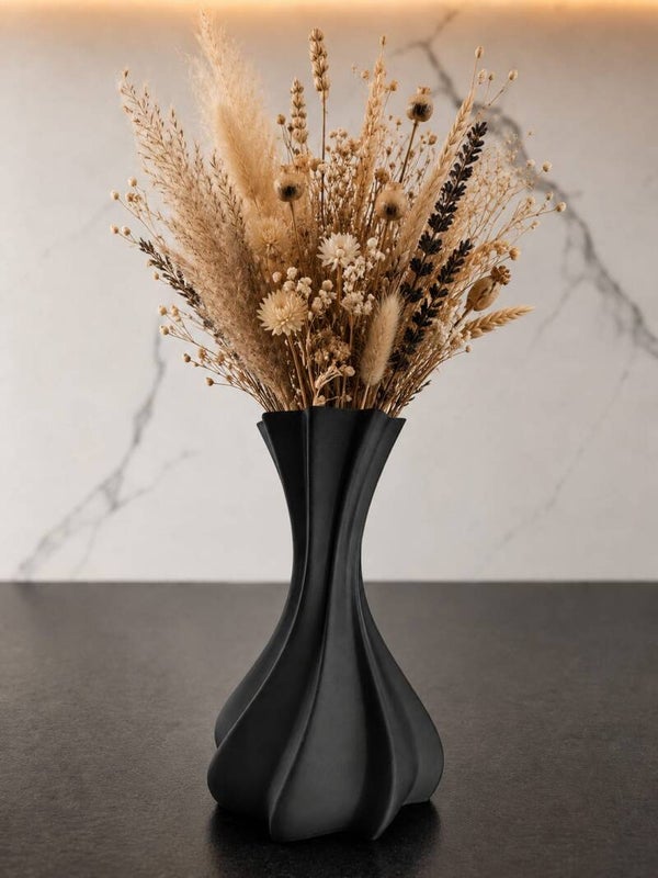 Noir Bloom Vase