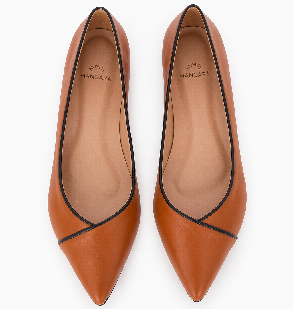 Ballerines en cuir camel