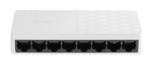 8 Port Megabit Switch / Poesiz