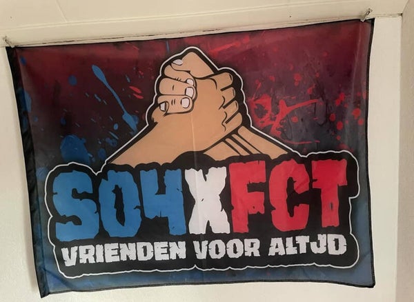 S04 X FCT Vlag