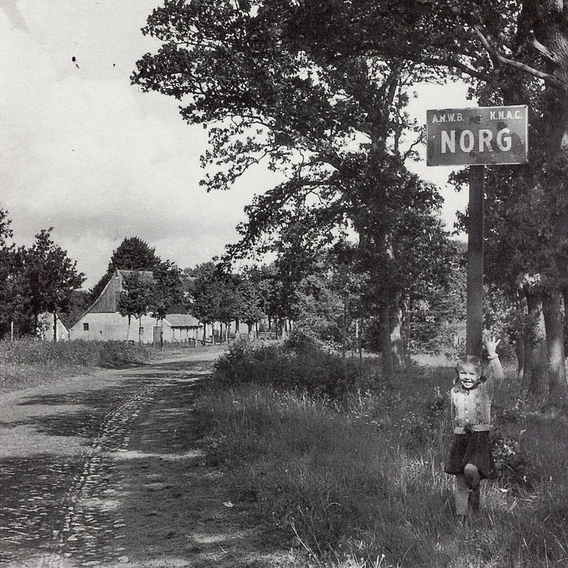 NH010133027.jpg